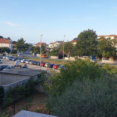 Apartments Rosa Малий Лошинь Екстер'єр фото